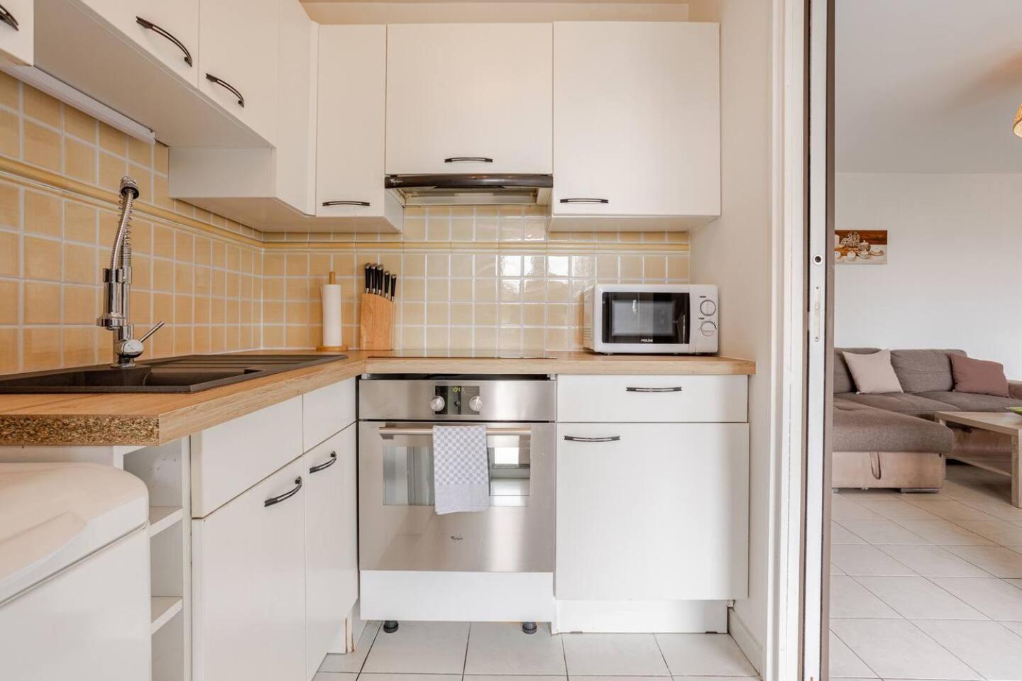 Apartment Short Time 